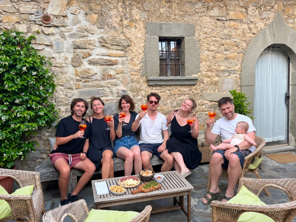 An aperitivo in the courtyard